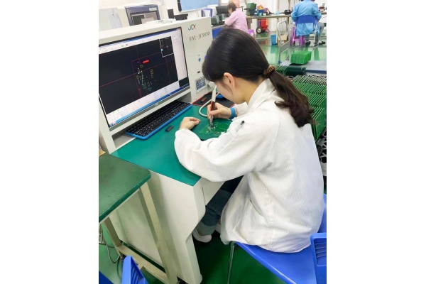 SMT貼片加工廠家的質(zhì)量控制簡述