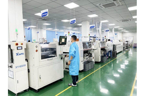 SMT貼片加工和手工焊接的區(qū)別